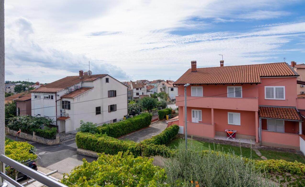 Villa Vrancic ロヴィニ エクステリア 写真